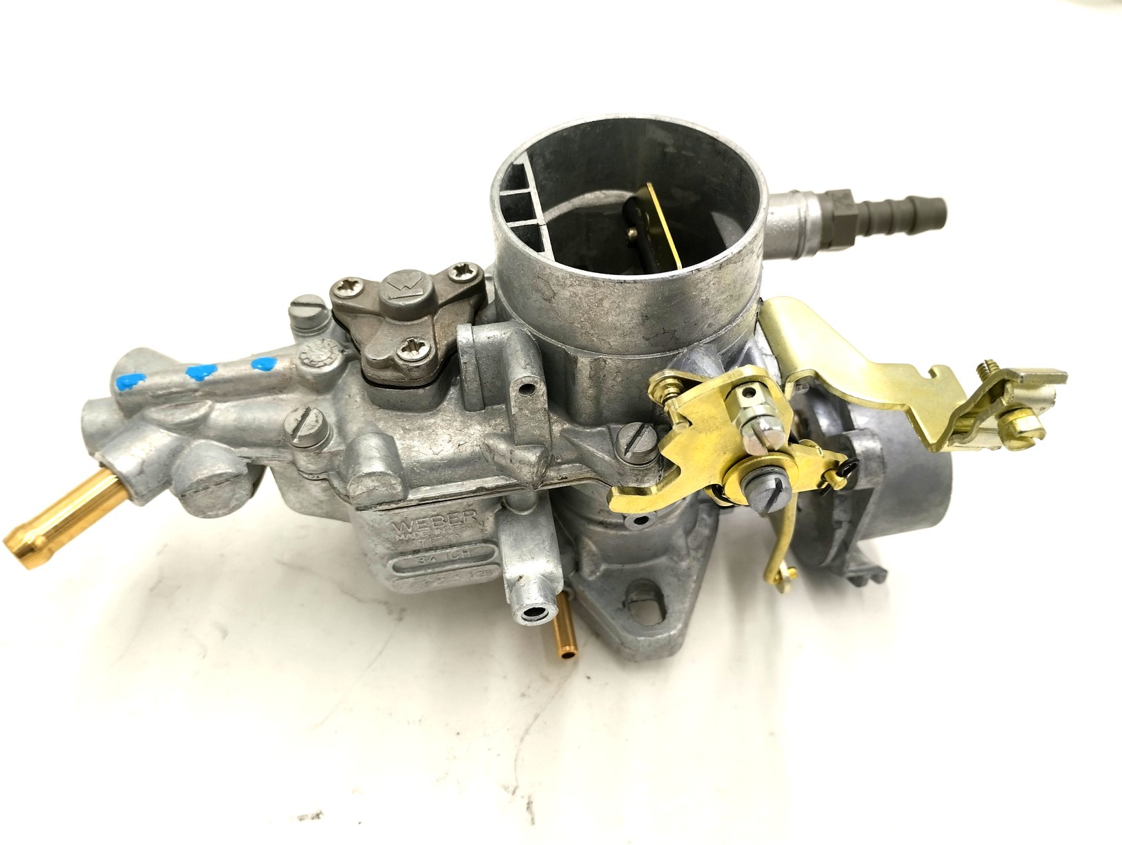 34 ICH Peugeot 404