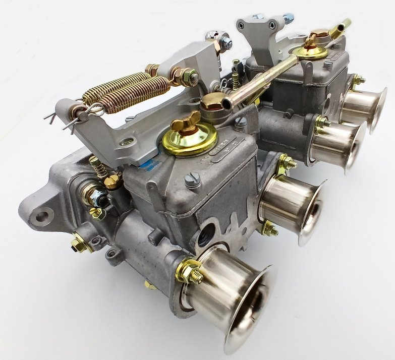 1.6 / 2.0 Pinto 2 X 40 DCOE *SHORT INLET*